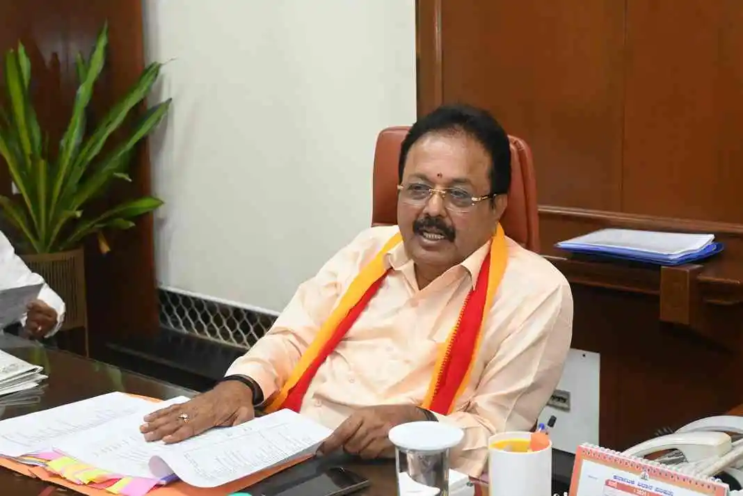 n Chaluvarayaswamy