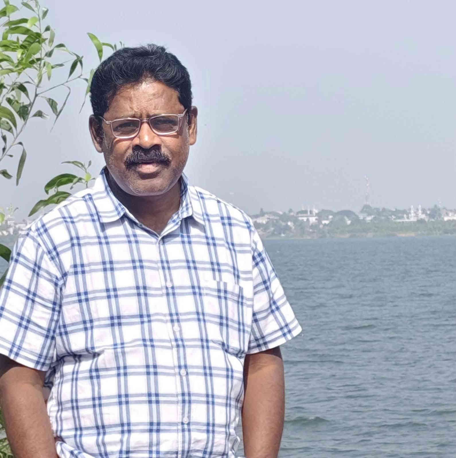 ರವೀಶ್ ಎನ್.ಎ