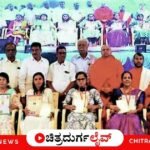 ಚಿತ್ರದುರ್ಗದ ಮುರುಘಾಮಠದಲ್ಲಿ ನಡೆದ ಶರಣ ಸಂಸ್ಕೃತಿ ಉತ್ಸವದ ಹೈಲೈಟ್ಸ್. ವಚನ ಸಾಹಿತ್ಯದ ಮಹತ್ವ, ನೆಮ್ಮದಿಯ ಬದುಕಿಗೆ ಯೋಗ ಮತ್ತು ಕೃಷಿ ಮೇಳದ ಸಂಪೂರ್ಣ ಮಾಹಿತಿ ಓದಿ.